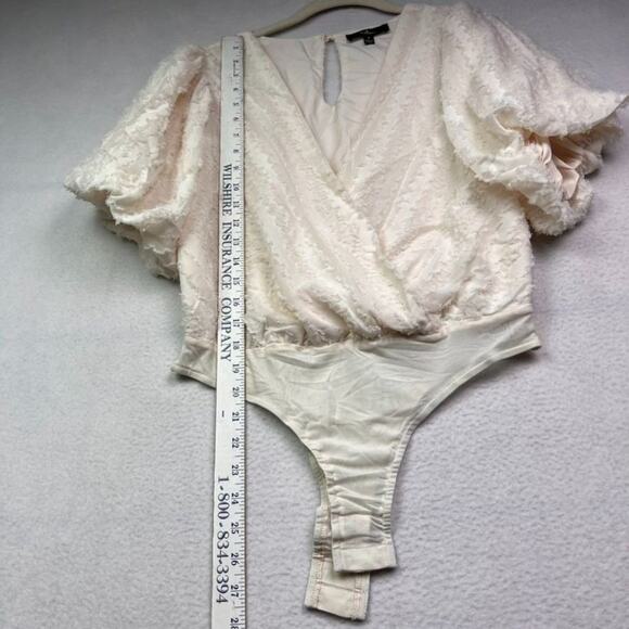 Lulus Bodysuit Small Puff Sleeve Textured Faux Wrap Snap Button Sexy Feminine - Picture 7 of 9